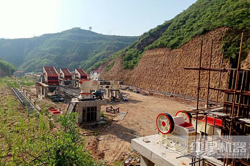 設備地基兩手抓,不誤生產掙錢 設備地基兩手抓,不誤生產緊掙錢