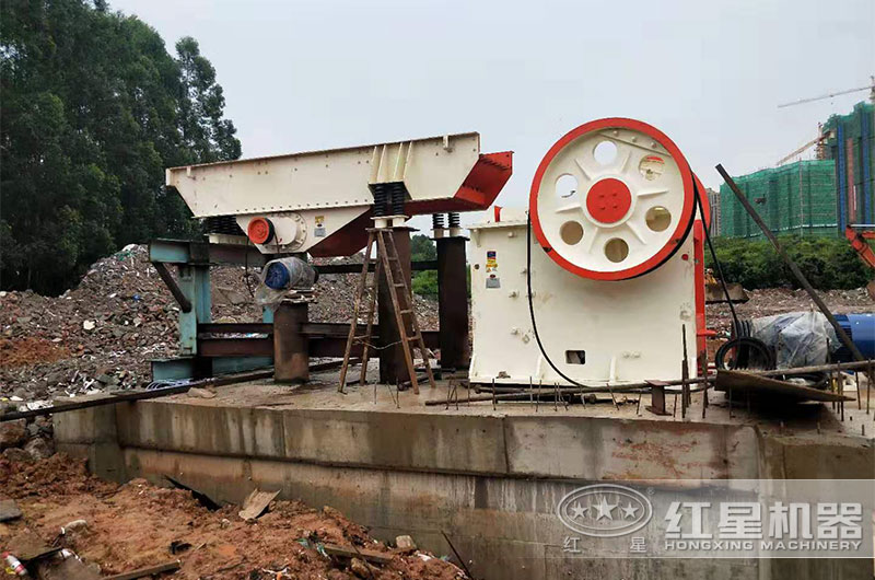 PE-400x600顎式破碎機處理建筑垃圾現場 PE-400x600顎式破碎機處理建筑垃圾現場