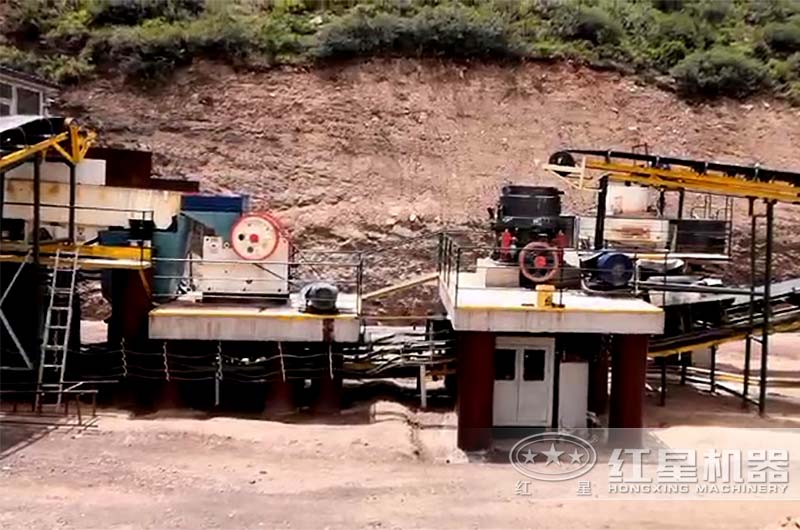 沖擊破搭配顎破、圓錐破現(xiàn)場(chǎng) 沖擊破搭配顎破、圓錐破現(xiàn)場(chǎng)