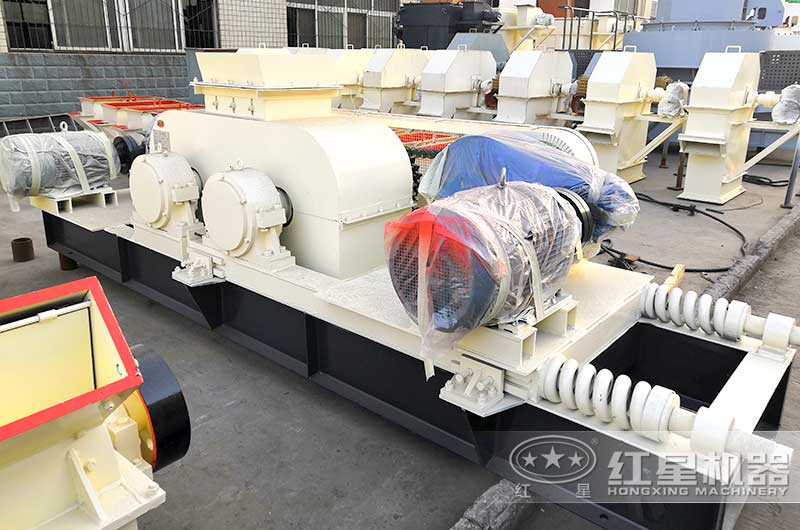 輥壓制砂機(jī) 輥壓制砂機(jī)